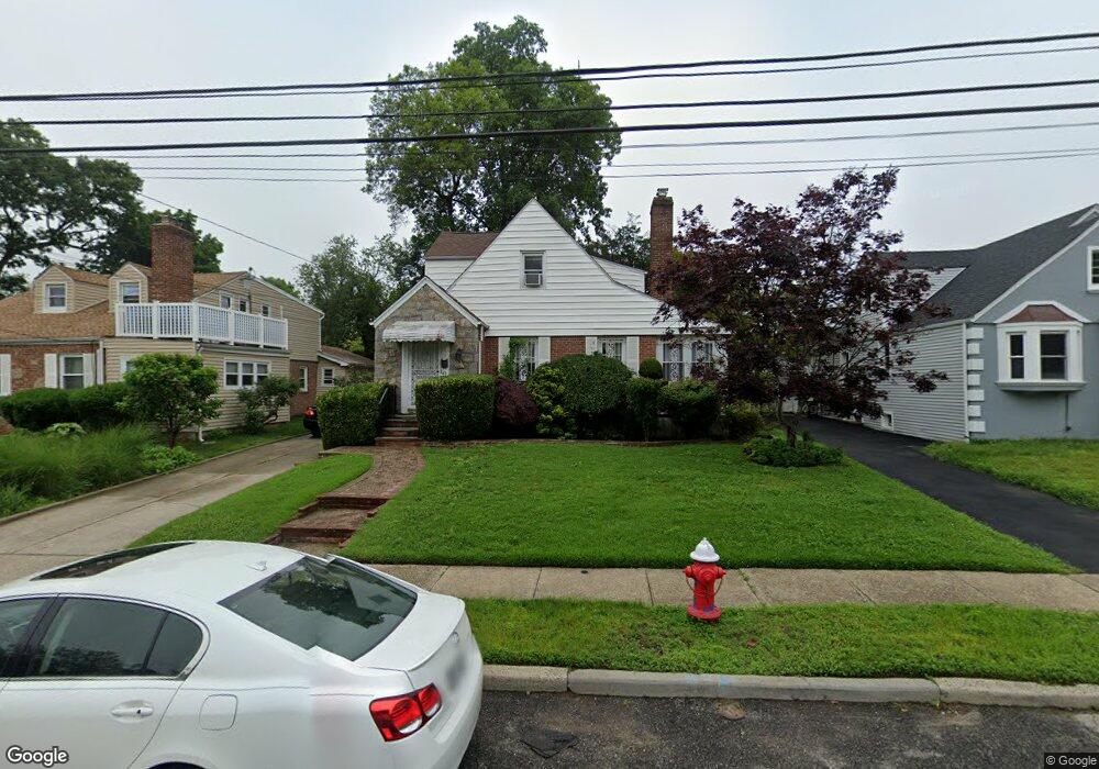 45 Carol St, West Hempstead, NY 11552 - photo 1