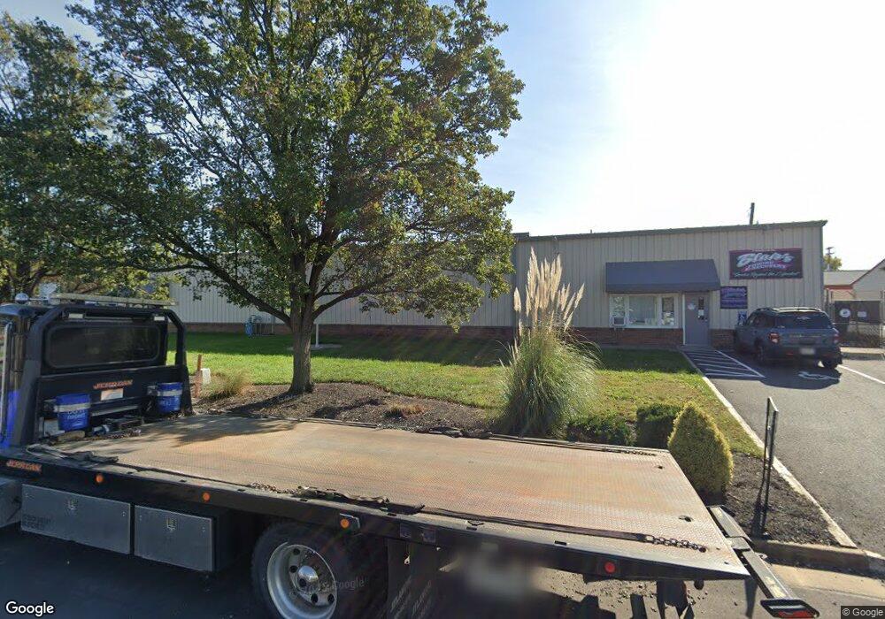 7 Douglas Ct, Sterling, VA 20166 - photo 1