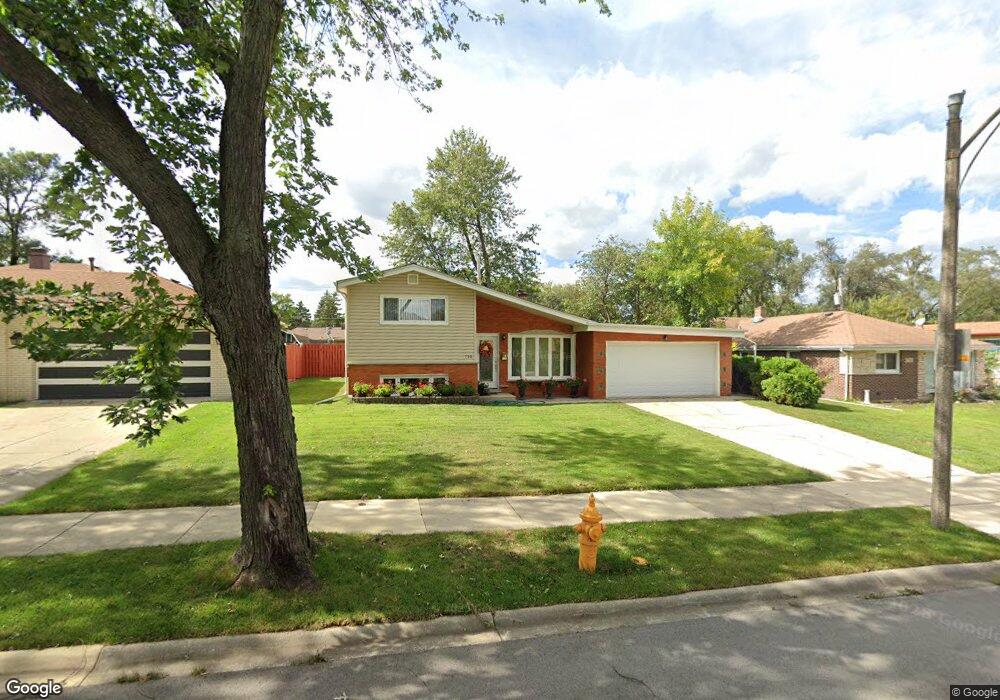 730 N Craig Place, Addison, IL 60101 - photo 1