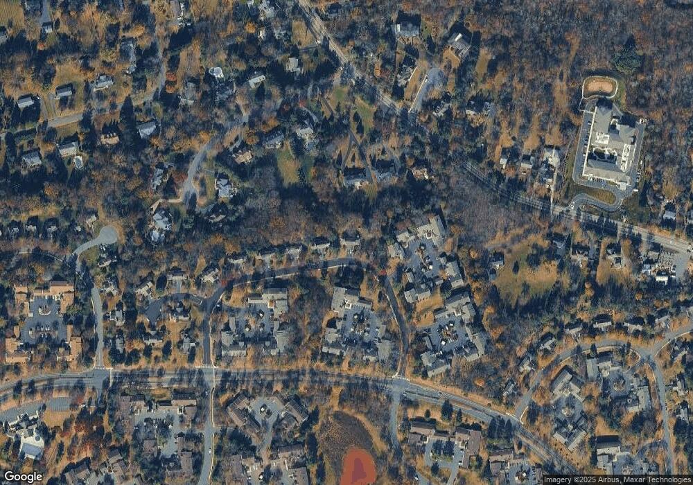 172 Smithfield Ct, Basking Ridge, NJ 07920 - photo 1