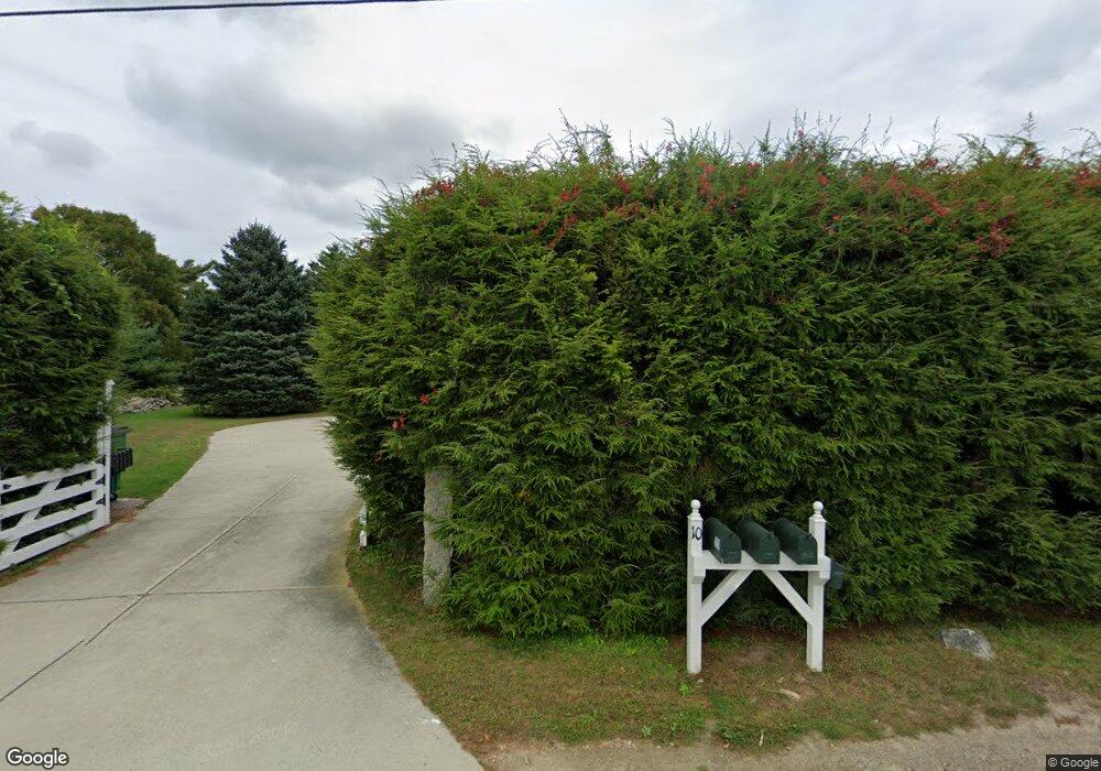 10 Morton Ave unit 2, North Dartmouth, MA 02747 - photo 1