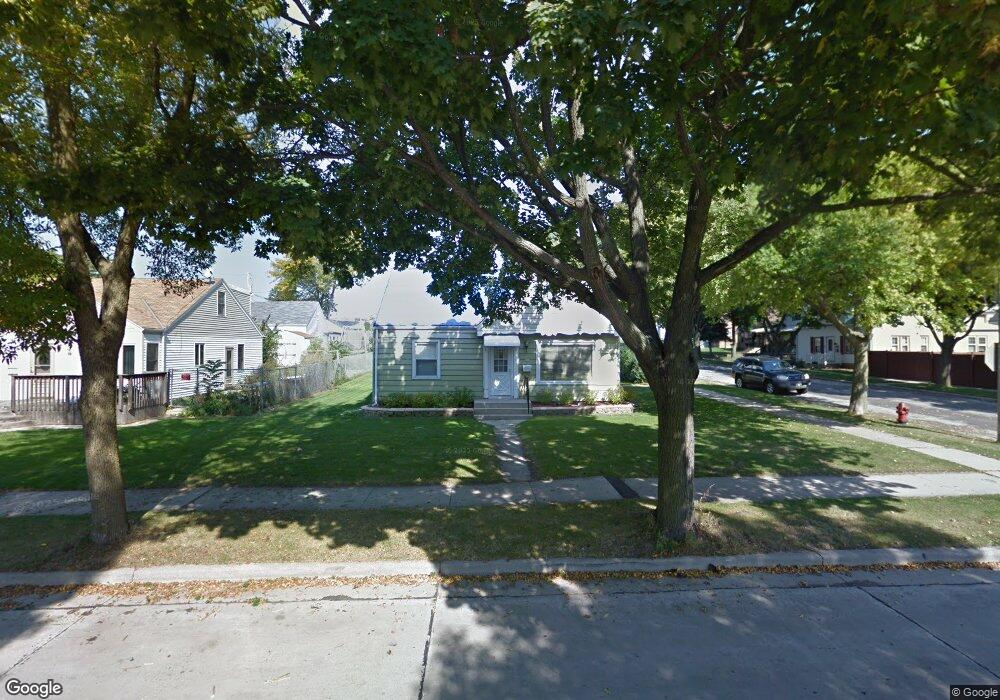 200 W Bolivar Ave, Milwaukee, WI 53207 - photo 1