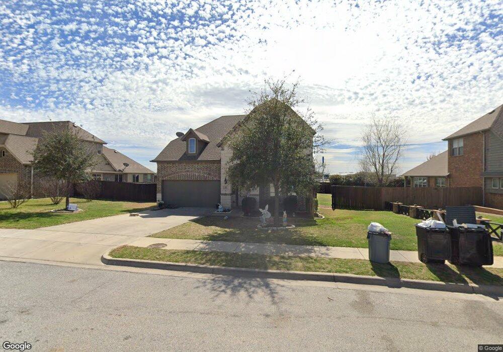 850 Magnolia Dr, Weatherford, TX 76086 - photo 1
