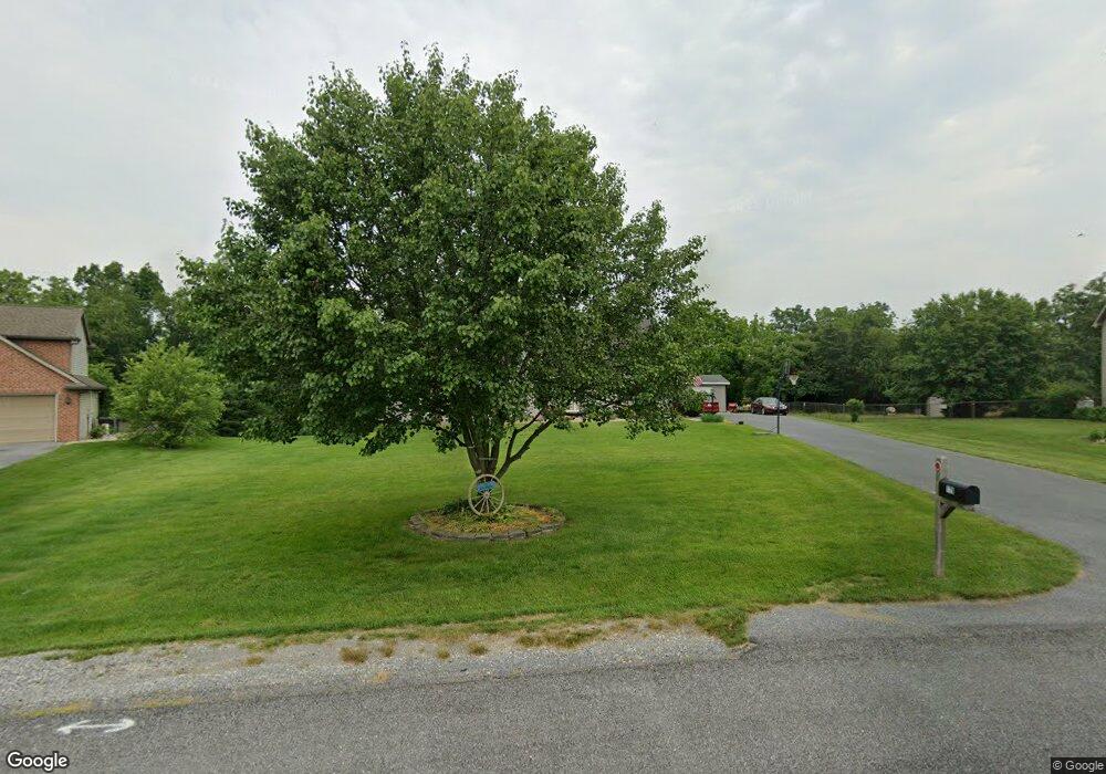 176 Buckingham Dr, Chambersburg, PA 17201 - photo 1