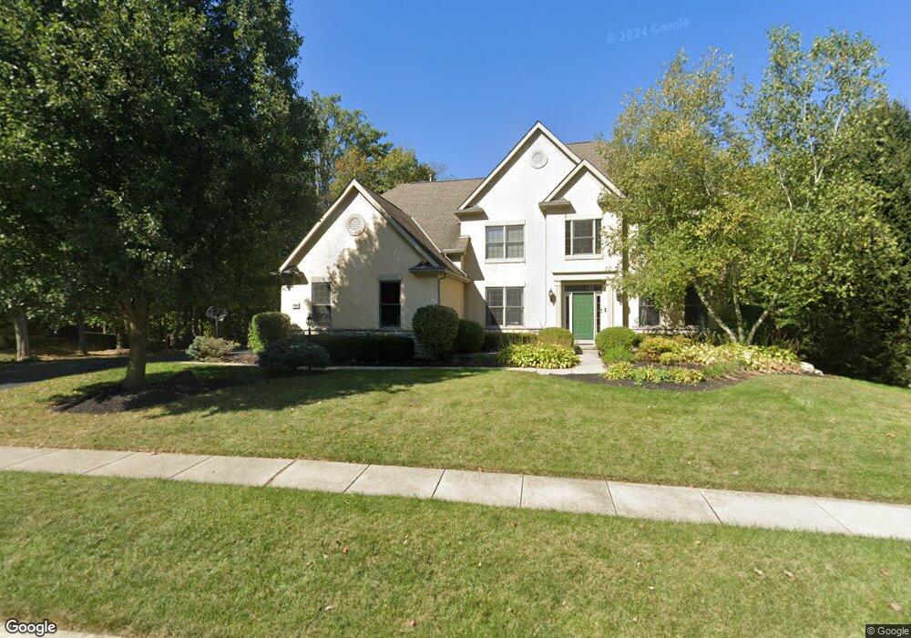 2585 Aikin Cir N, Lewis Center, OH 43035 - photo 1