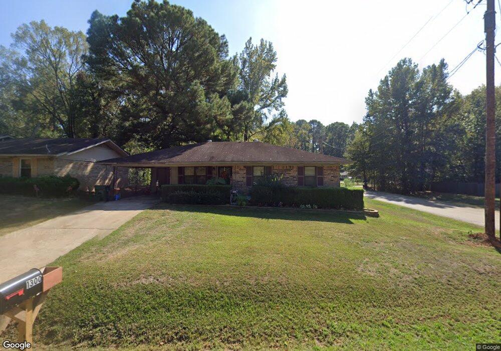 1300 McDonald Ave, Ruston, LA 71270 - photo 1