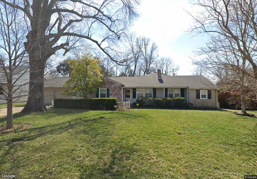 1004 E 34th St, Tulsa, OK 74105 - photo 1