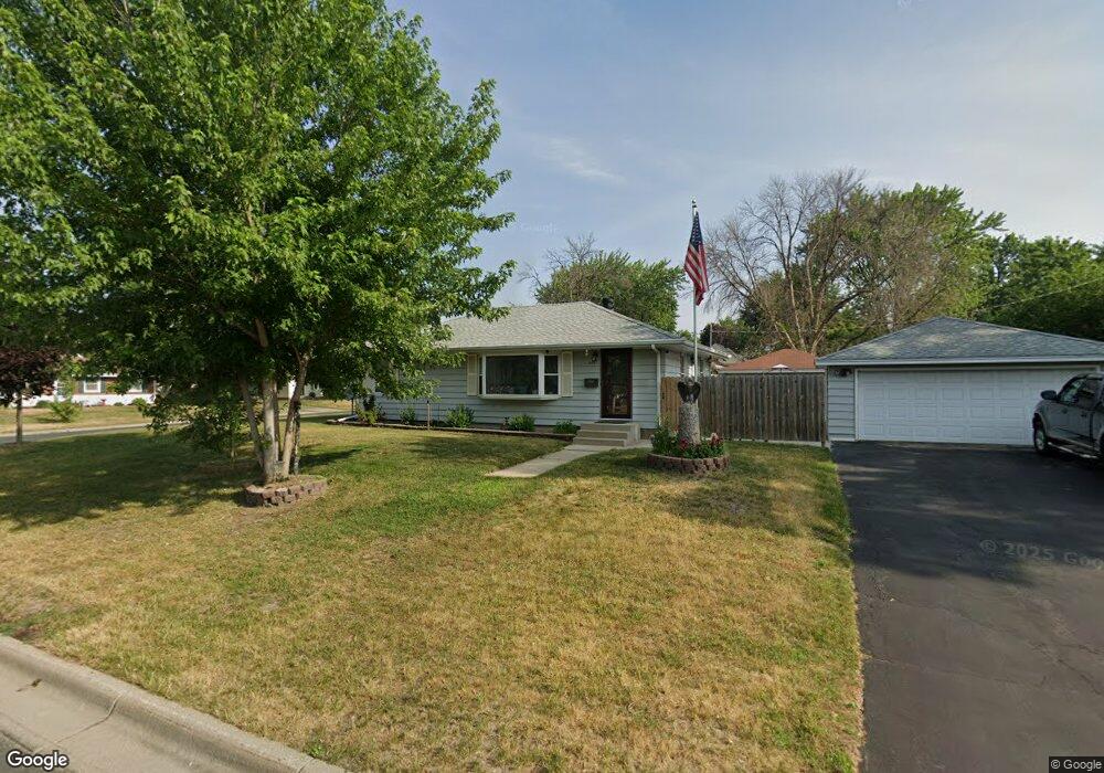 8241 Garfield Ave S, Bloomington, MN 55420 - photo 1