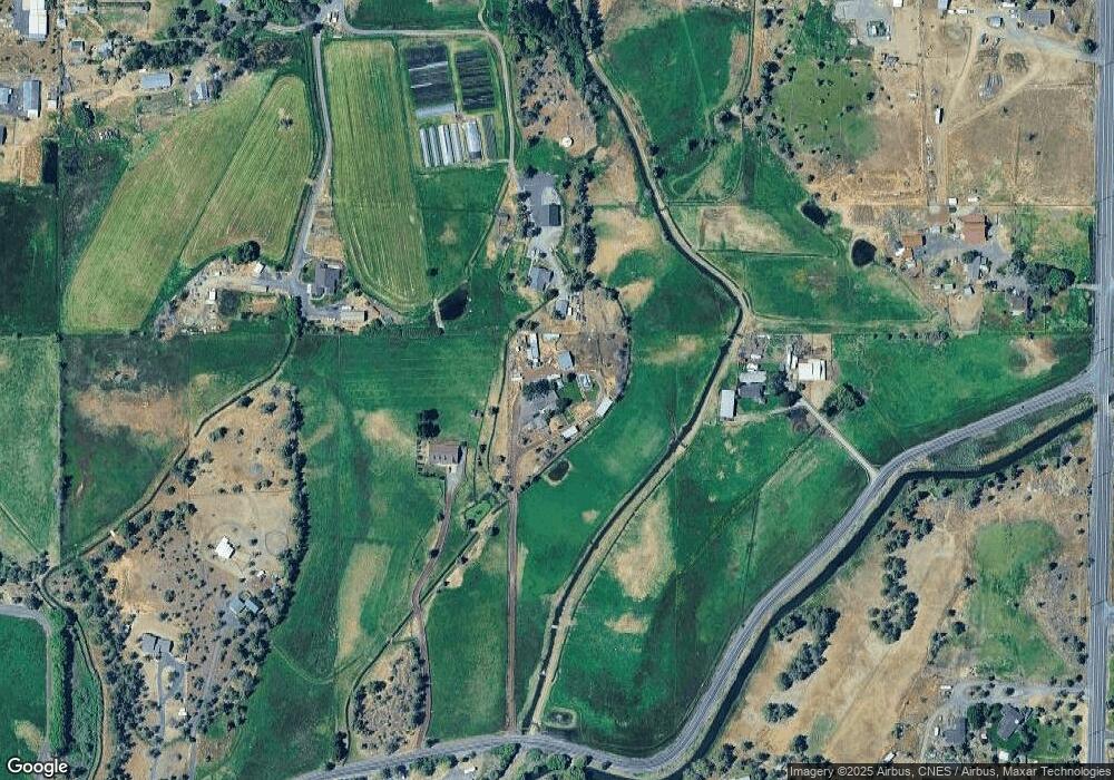 1303 NE King Way, Redmond, OR 97756 - photo 1