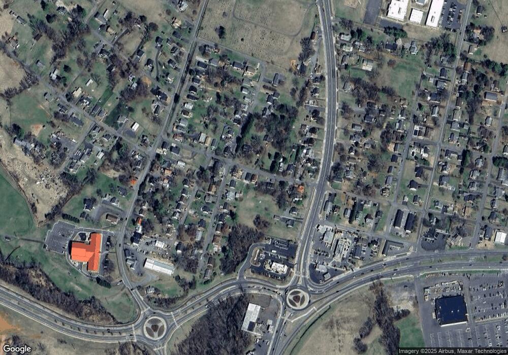 130 W Fairview Rd, Culpeper, VA 22701 - photo 1