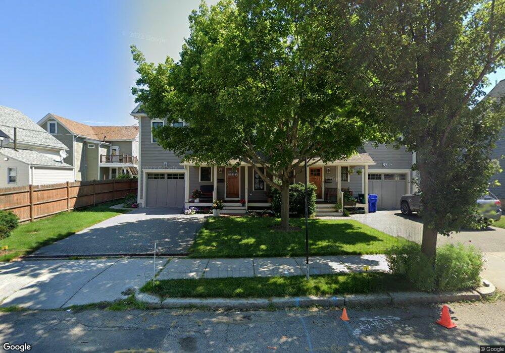 98 West St unit 1, Newton, MA 02458 - photo 1