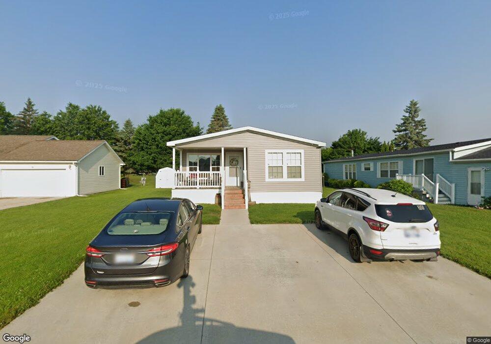 414 Red Pine Dr, Flint, MI 48506 - photo 1