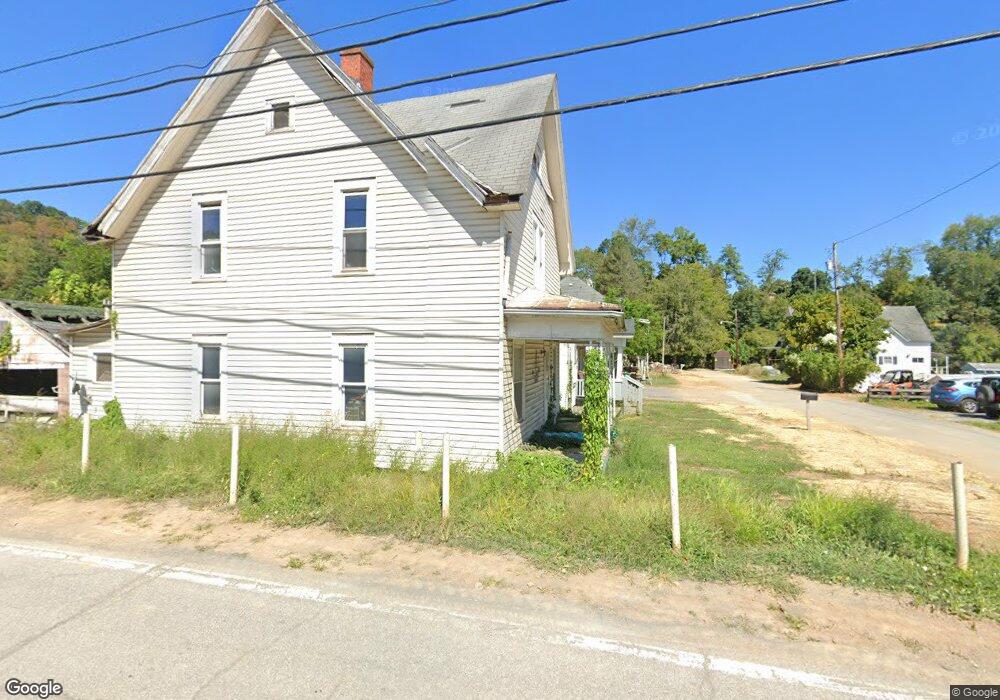 207 Cheuvront Ave, West Union, WV 26456 - photo 1