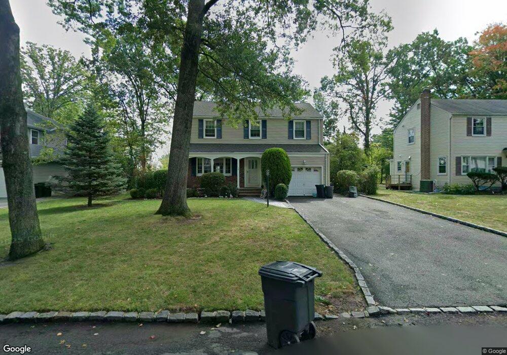 18 Wellington Rd, Livingston, NJ 07039 - photo 1