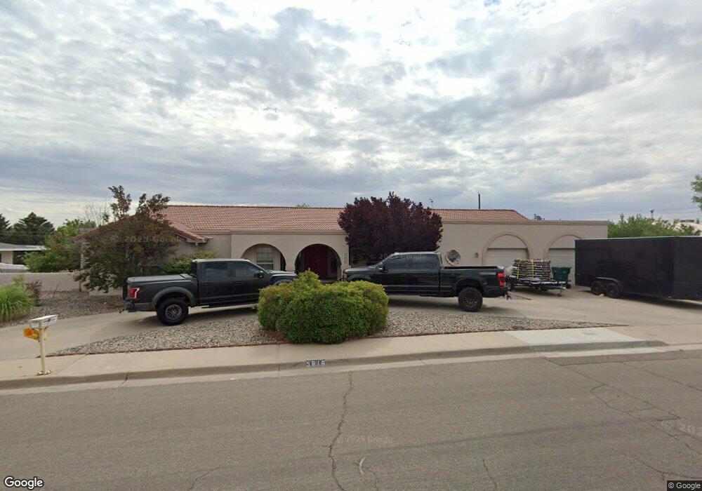 5616 Cedarwood Dr, Farmington, NM 87402 - photo 1
