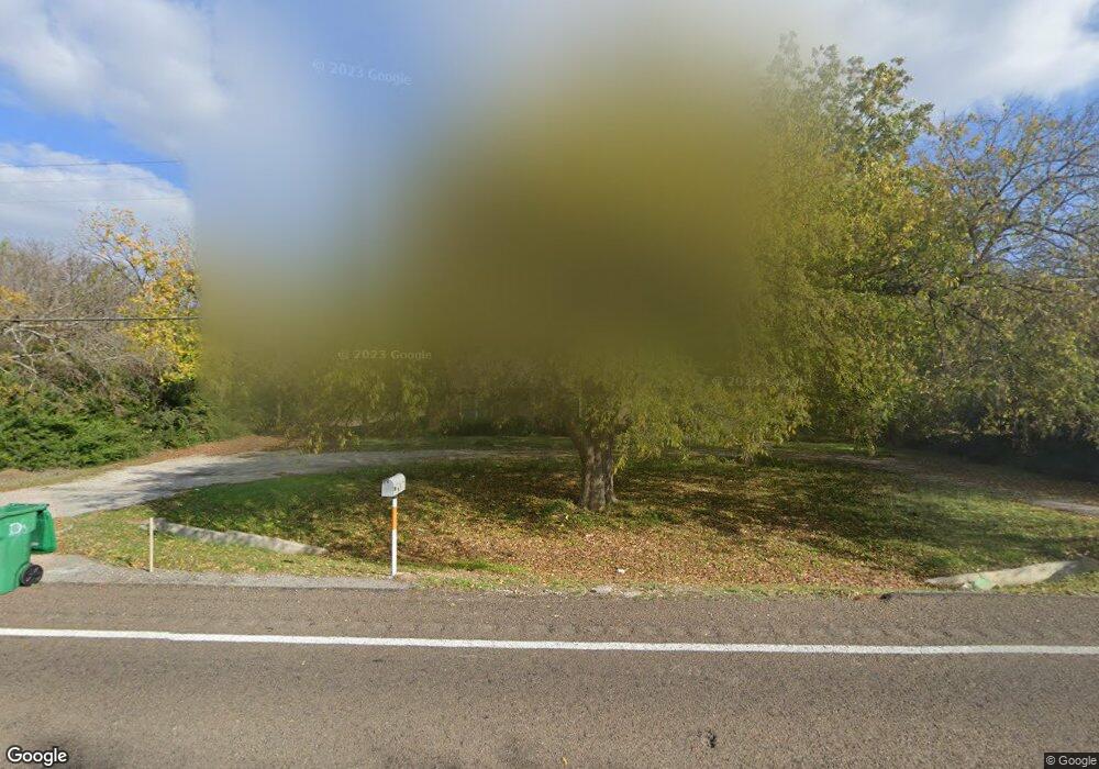 3817 Country Club Rd, Denton, TX 76210 - photo 1