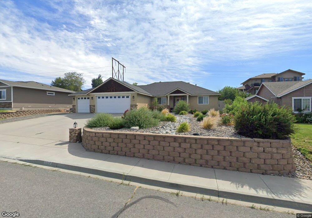 127 S Meadowbrook Ln, East Wenatchee, WA 98802 - photo 1