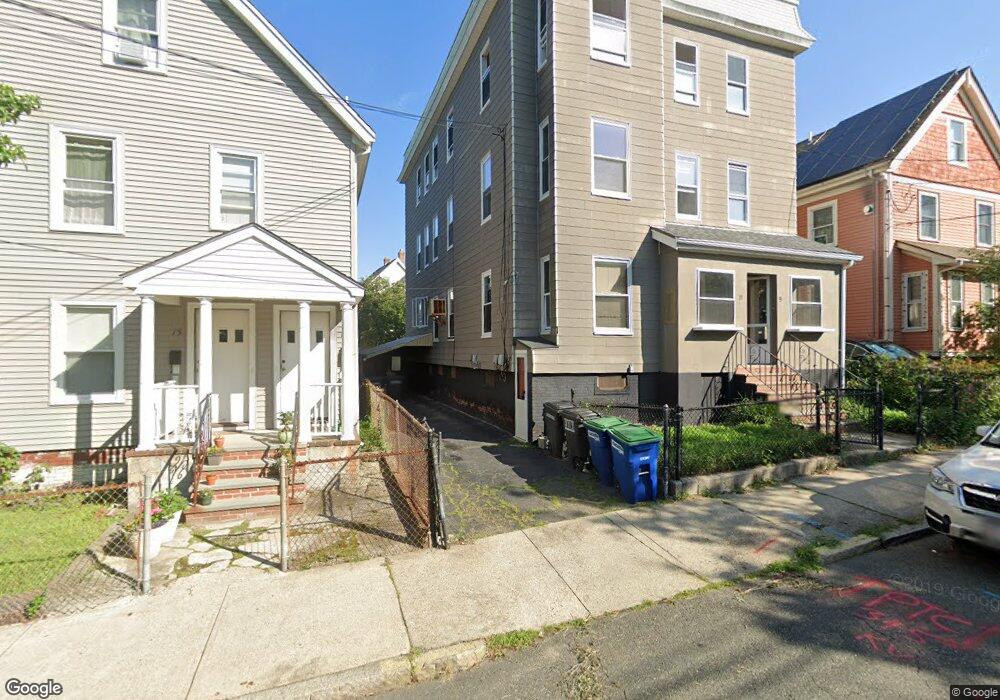 11 Thorndike St unit 2, Somerville, MA 02144 - photo 1