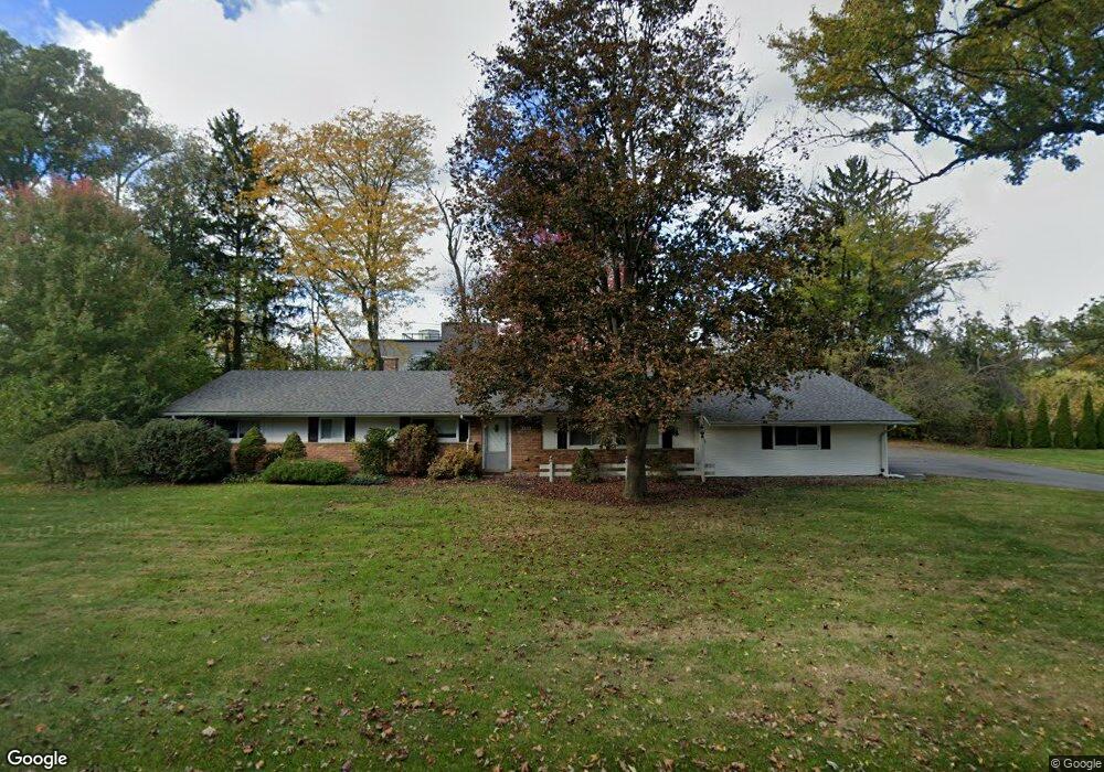 6422 Thorncrest Dr, Bloomfield Hills, MI 48301 - photo 1