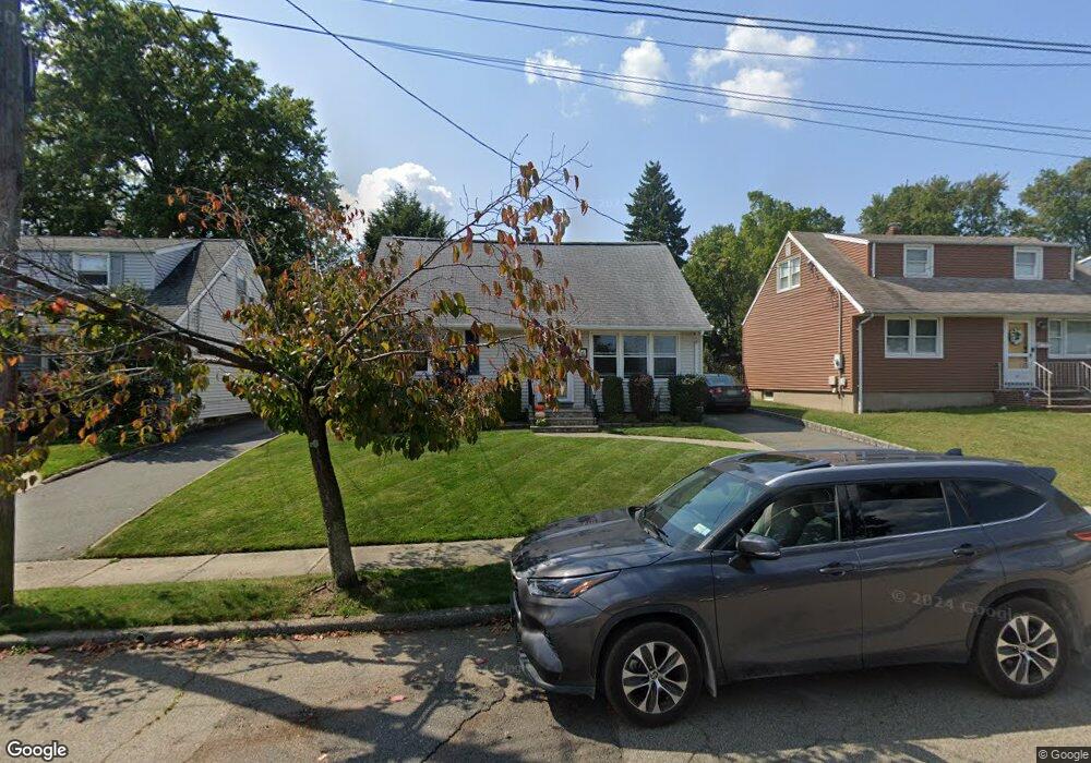 76 Farmingdale Ave, Bloomfield, NJ 07003 - photo 1