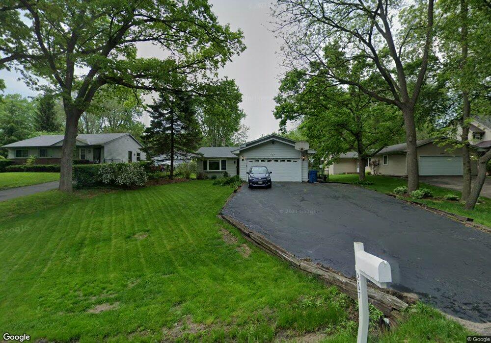 267 Deerpath Ln, Carpentersville, IL 60110 - photo 1