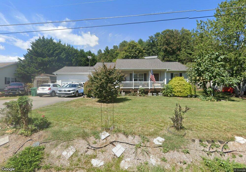 128 Turkey Creek Rd, Leicester, NC 28748 - photo 1