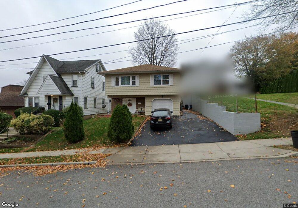 17 Dumont Ave, Clifton, NJ 07013 - photo 1