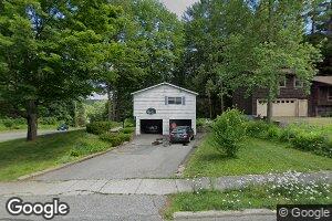 331 Carriage Hill Rd, Brattleboro, VT 05301