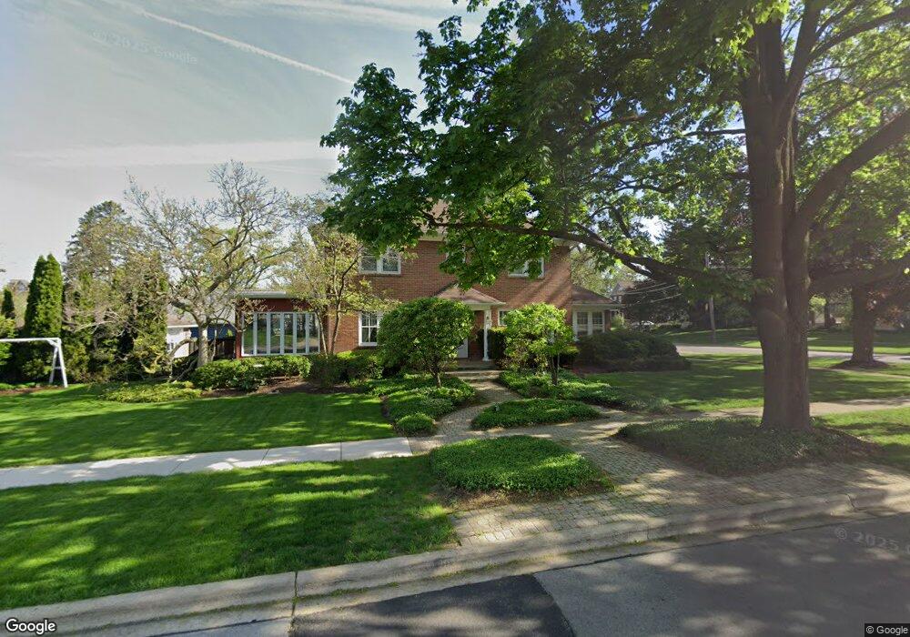 327 E Illinois St, Wheaton, IL 60187 - photo 1