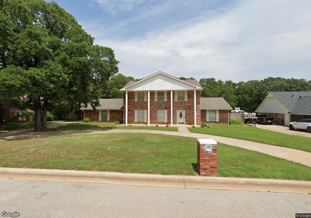 2814 Springdale Ln, Duncan, OK 73533 - photo 1