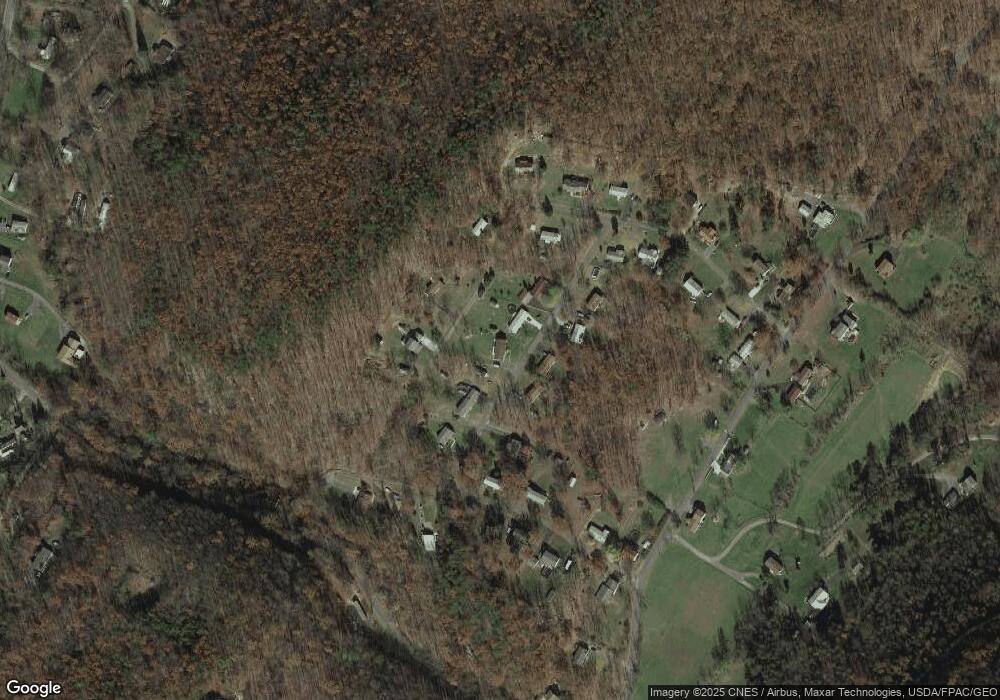 102 Peach Tree Ln, Keyser, WV 26726 - photo 1