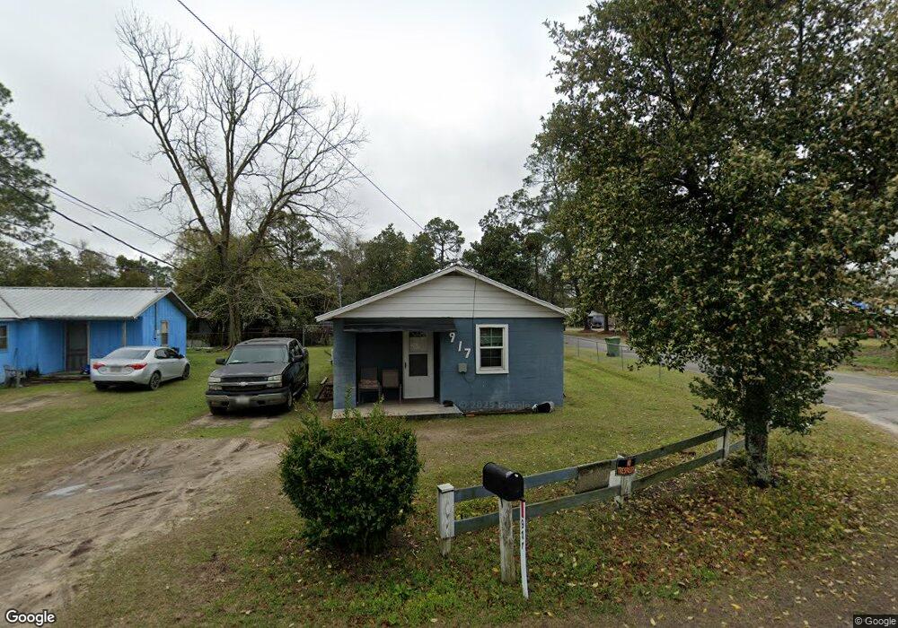 917 W 1st St, Adel, GA 31620 - photo 1