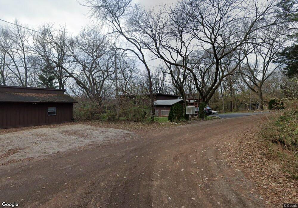 12 Circle Dr, Algonquin, IL 60102 - photo 1