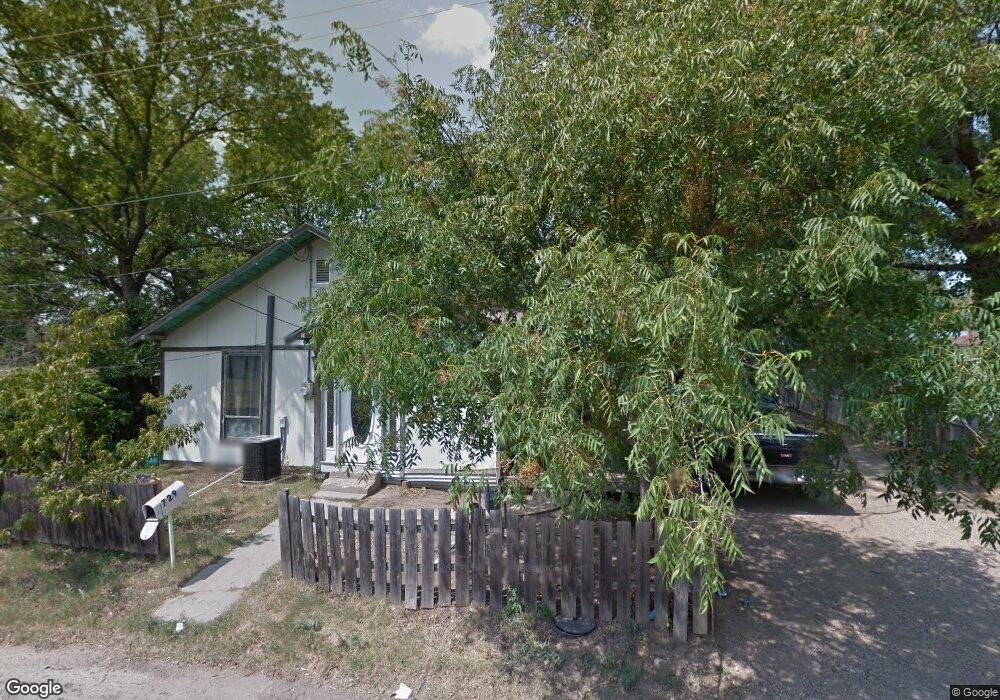 729 Beattie St, Gainesville, TX 76240 - photo 1