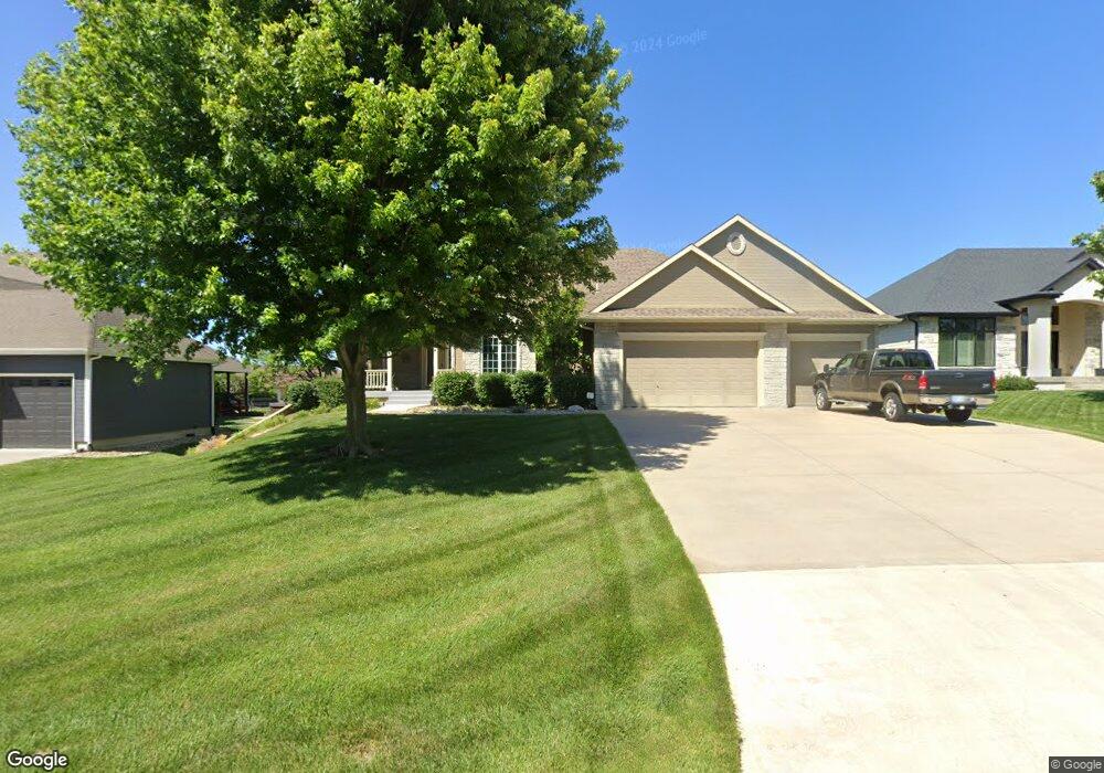 7336 SW Kings Forest Rd, Topeka, KS 66610 - photo 1