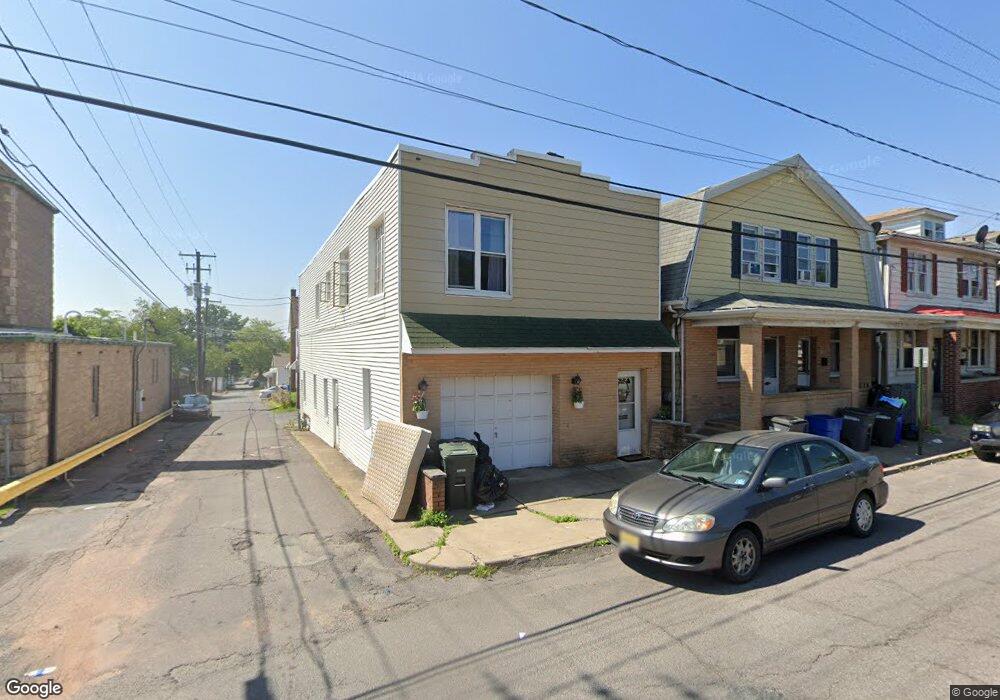 124 W 6th St, Hazleton, PA 18201 - photo 1