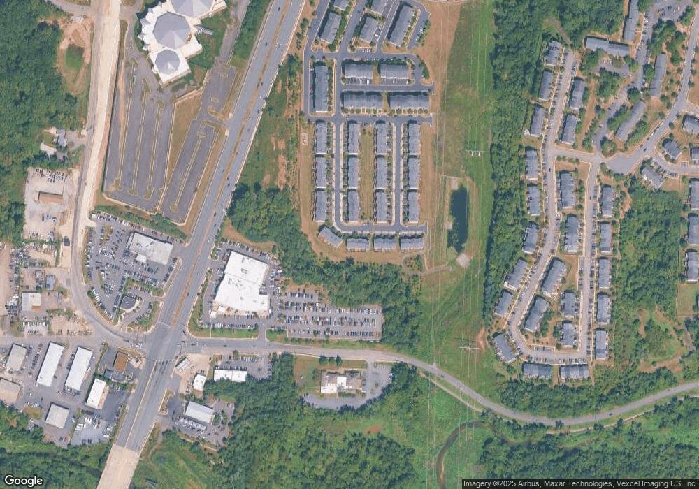 15659 John Diskin Cir, Woodbridge, VA 22191 - photo 1