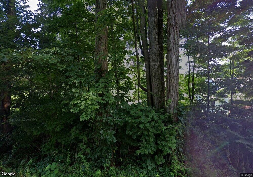 105 Wilburs Ln, Guilford, CT 06437 - photo 1