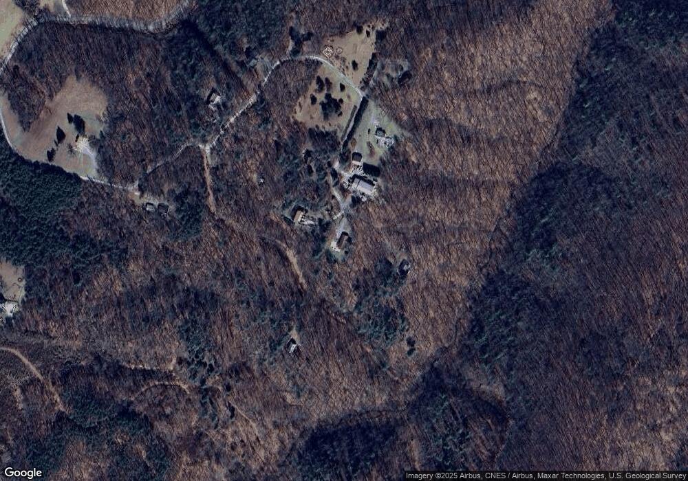 506 Potomacview Ln, Berkeley Springs, WV 25411 - photo 1