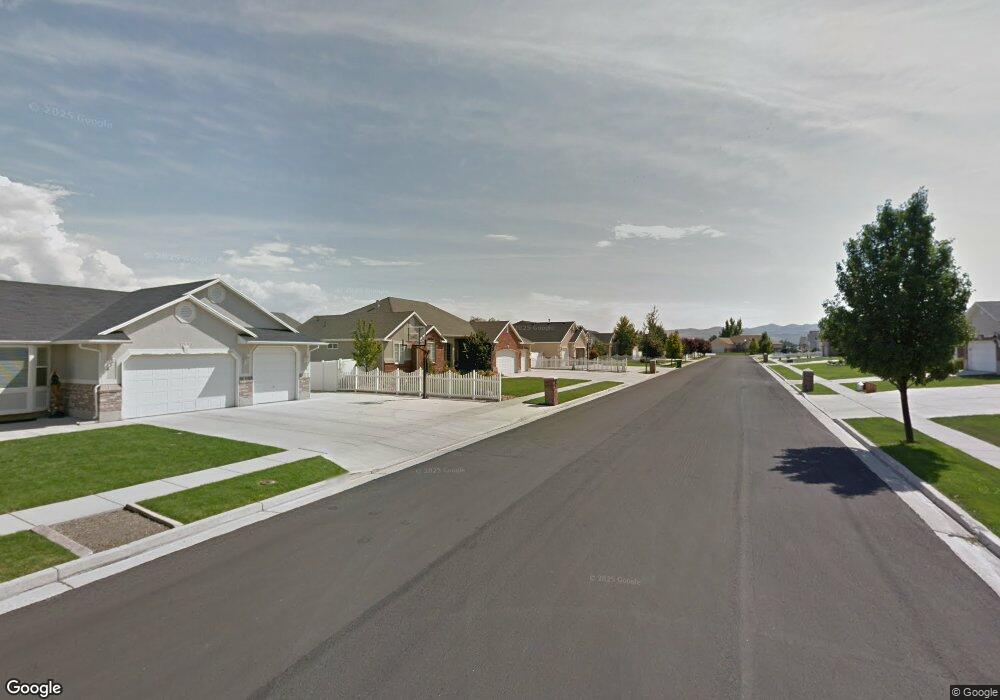 11890 S 3770 W, Riverton, UT 84065 - photo 1