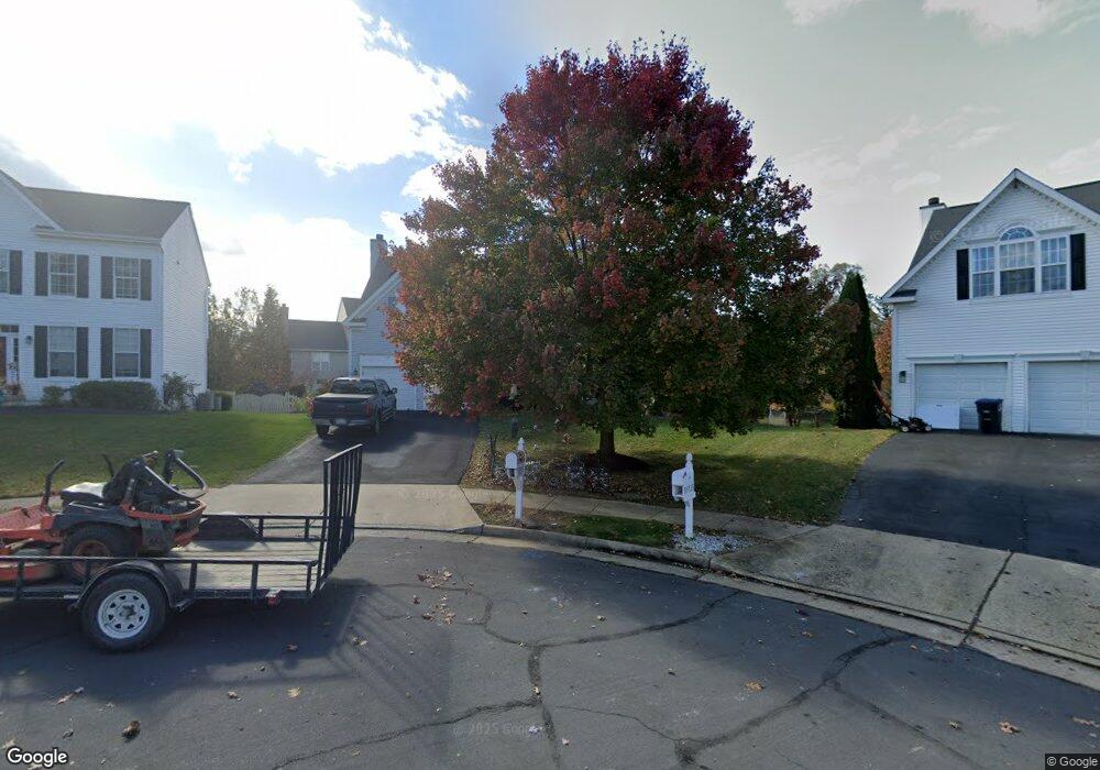 35737 Winslow Ct, Round Hill, VA 20141 - photo 1