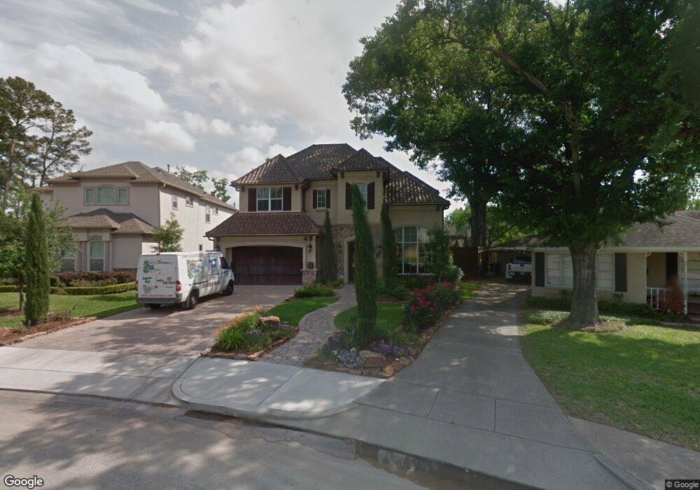 1618 Glourie Dr, Houston, TX 77055 - photo 1