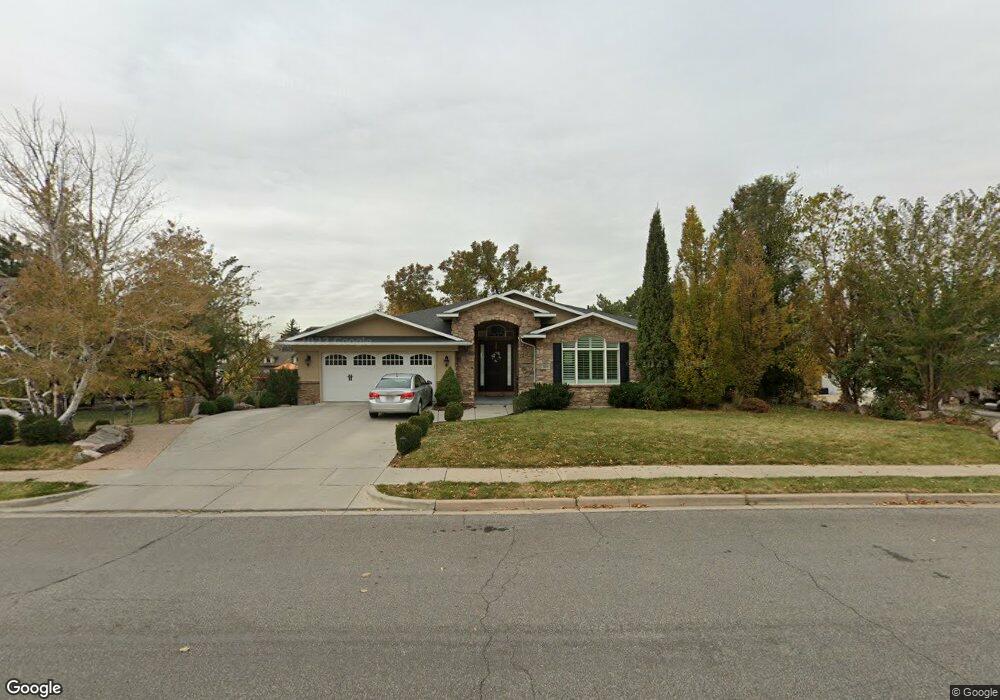 203 N 300 E, Centerville, UT 84014 - photo 1