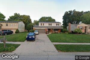 8567 Holiday Hills Dr, Cincinnati, OH 45255