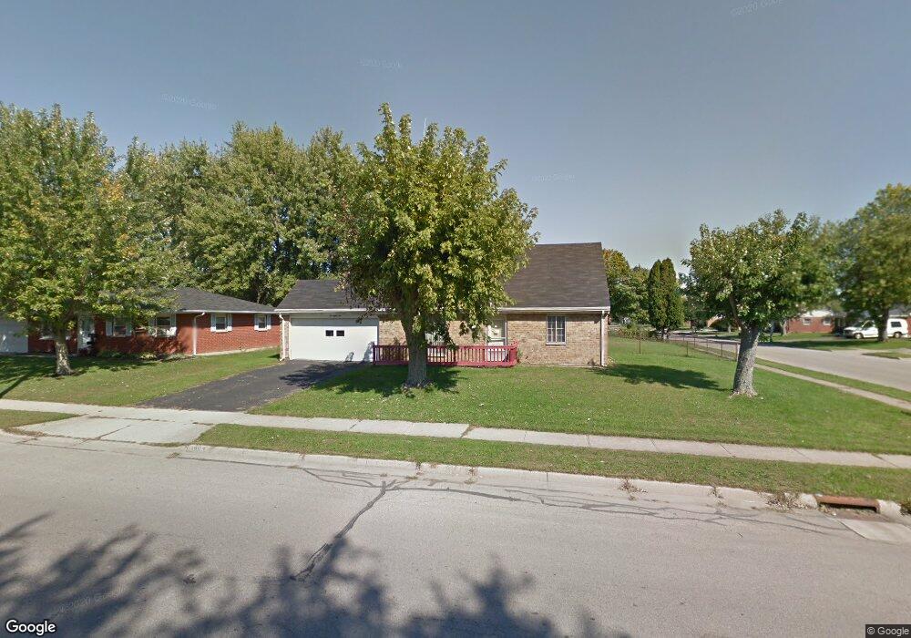 685 Colorado Dr, Xenia, OH 45385 - photo 1