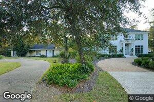 215 Commodore Dr, Savannah, GA 31410