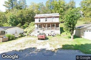 238 Mulberry Ave, Pomeroy, OH 45769