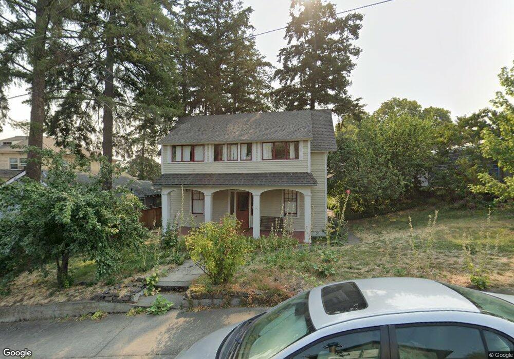 704 Case St, the Dalles, OR 97058 - photo 1