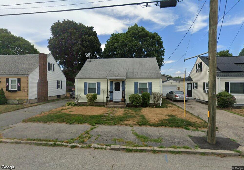 32 Martin St, Pawtucket, RI 02861 - photo 1