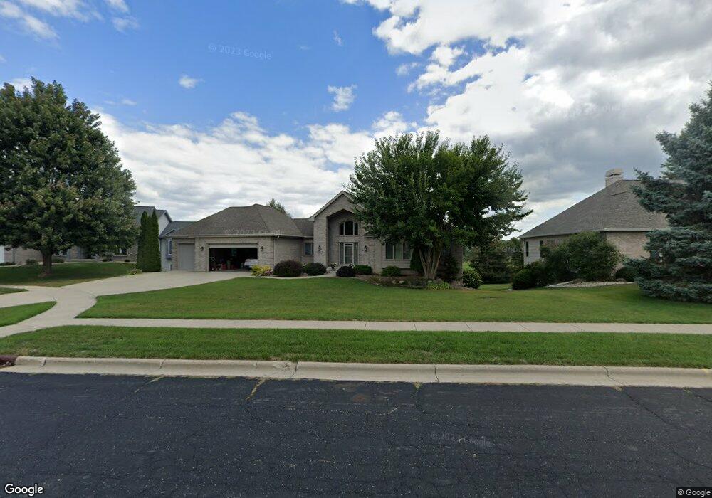 828 Fox Run Ct, Oregon, WI 53575 - photo 1